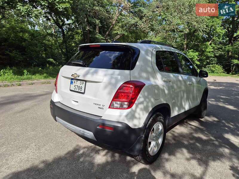 Позашляховик / Кросовер Chevrolet Trax 2016 в Софіївській Борщагівці