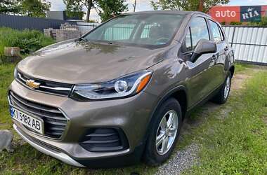 Внедорожник / Кроссовер Chevrolet Trax 2020 в 