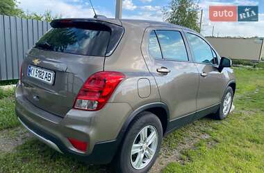 Внедорожник / Кроссовер Chevrolet Trax 2020 в 