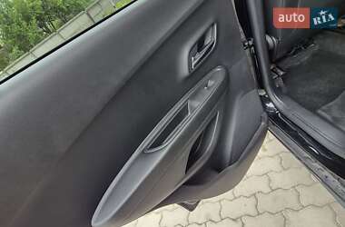 Внедорожник / Кроссовер Chevrolet Trax 2018 в 