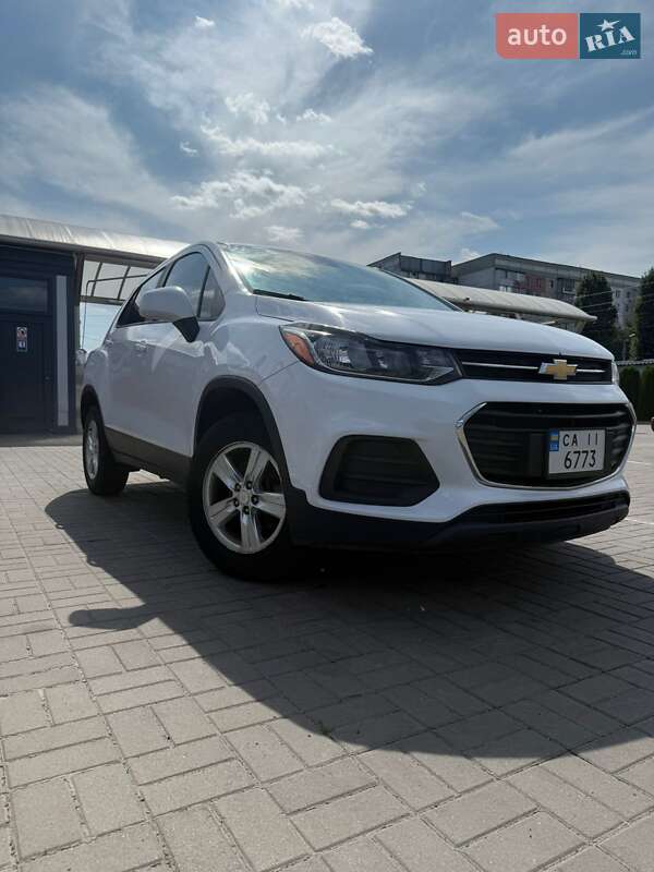 Внедорожник / Кроссовер Chevrolet Trax 2018 в 