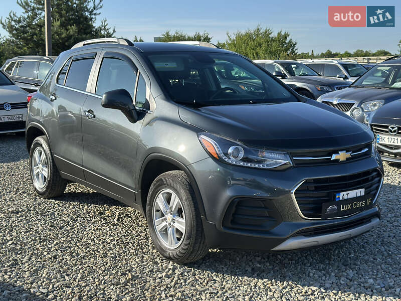 Внедорожник / Кроссовер Chevrolet Trax 2018 в 
