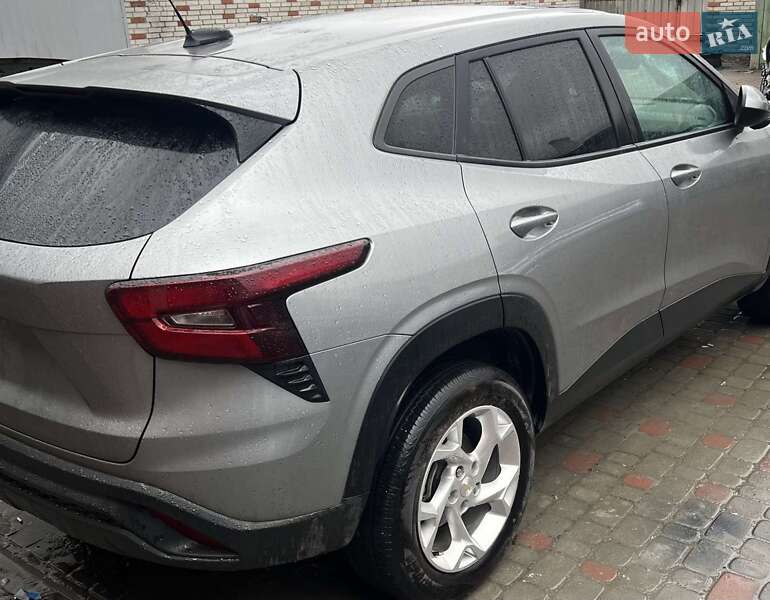 Позашляховик / Кросовер Chevrolet Trax 2023 в Львові