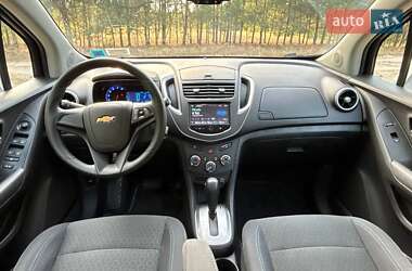 Внедорожник / Кроссовер Chevrolet Trax 2016 в 