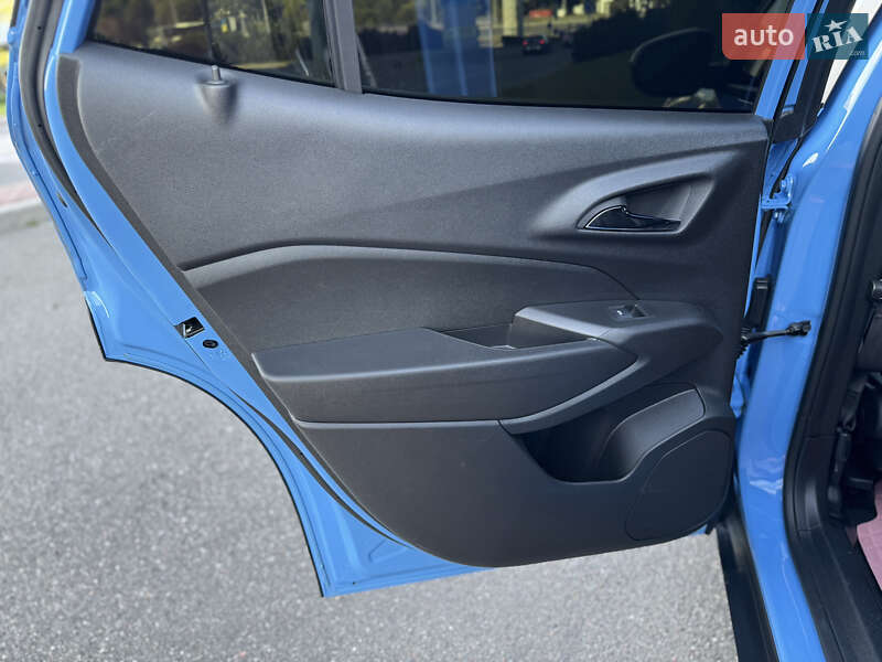 Внедорожник / Кроссовер Chevrolet Trax 2023 в Киеве фото 27 Внедорожник / Кроссовер Chevrolet Trax 2023 в Киеве