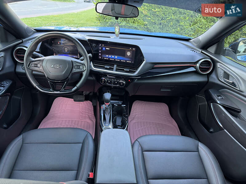 Внедорожник / Кроссовер Chevrolet Trax 2023 в Киеве фото 35 Внедорожник / Кроссовер Chevrolet Trax 2023 в Киеве