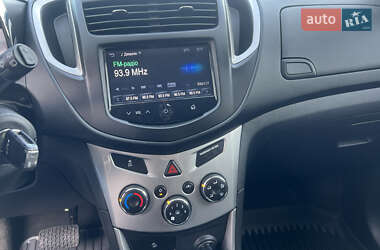 Позашляховик / Кросовер Chevrolet Trax 2013 в 