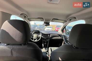 Позашляховик / Кросовер Chevrolet Trax 2018 в 