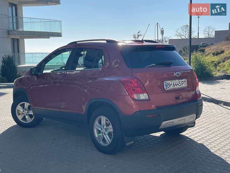 Позашляховик / Кросовер Chevrolet Trax 2015 в Чорноморську