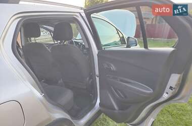 Внедорожник / Кроссовер Chevrolet Trax 2017 в 