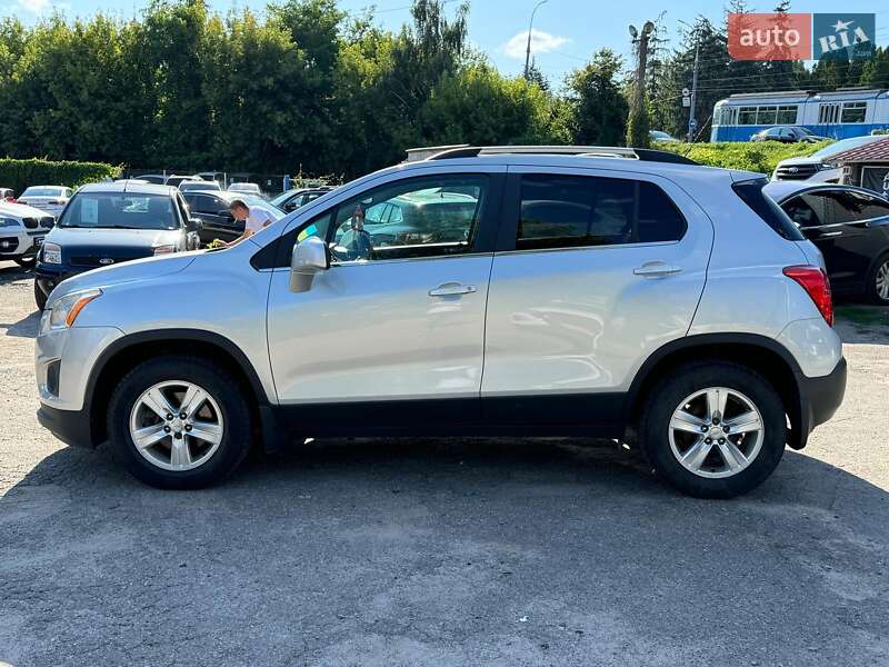 Внедорожник / Кроссовер Chevrolet Trax 2016 в Виннице