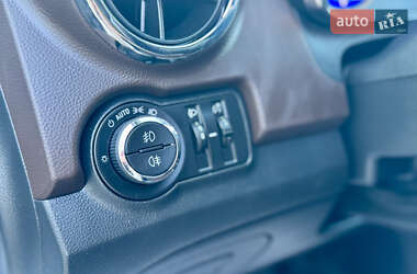 Внедорожник / Кроссовер Chevrolet Trax 2013 в 