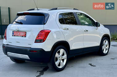 Внедорожник / Кроссовер Chevrolet Trax 2013 в 