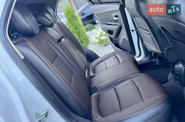 Внедорожник / Кроссовер Chevrolet Trax 2013 в 