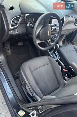 Внедорожник / Кроссовер Chevrolet Trax 2018 в 