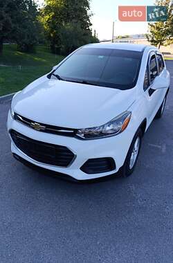 Внедорожник / Кроссовер Chevrolet Trax 2019 в 