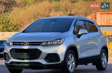 Внедорожник / Кроссовер Chevrolet Trax 2019 в 
