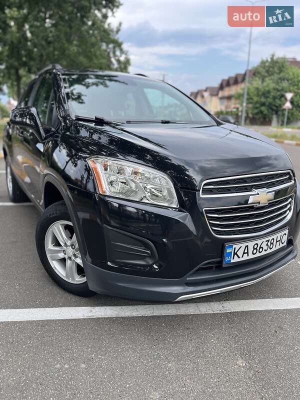 Позашляховик / Кросовер Chevrolet Trax 2015 в Києві