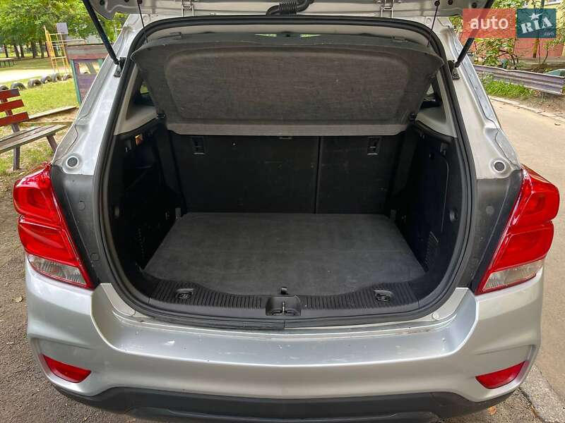 Внедорожник / Кроссовер Chevrolet Trax 2017 в Ладыжине