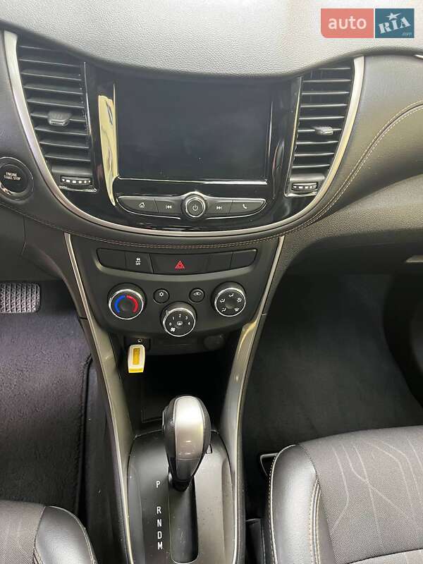 Внедорожник / Кроссовер Chevrolet Trax 2017 в Ладыжине