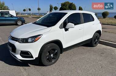 Позашляховик / Кросовер Chevrolet Trax 2016 в 
