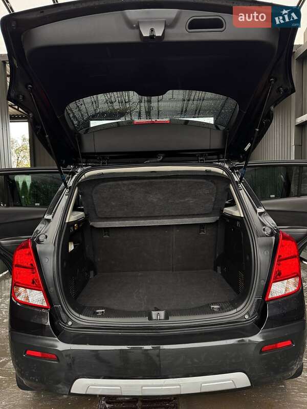 Внедорожник / Кроссовер Chevrolet Trax 2016 в Бучаче