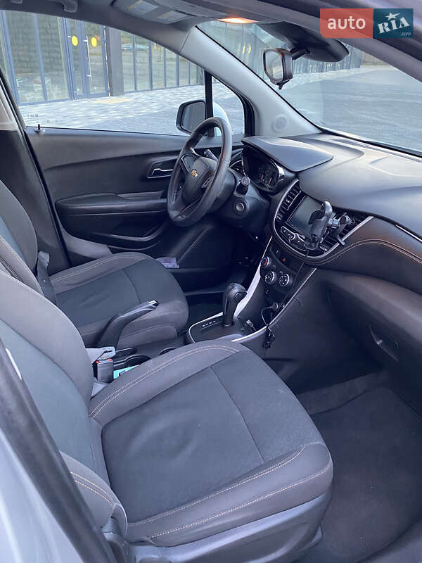 Внедорожник / Кроссовер Chevrolet Trax 2017 в Полтаве