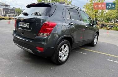 Внедорожник / Кроссовер Chevrolet Trax 2018 в 