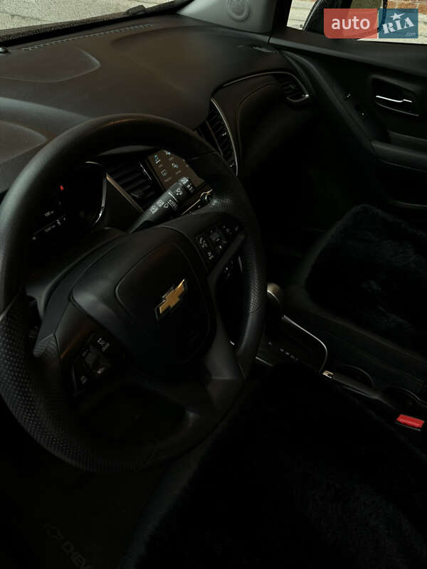 Внедорожник / Кроссовер Chevrolet Trax 2017 в Львове