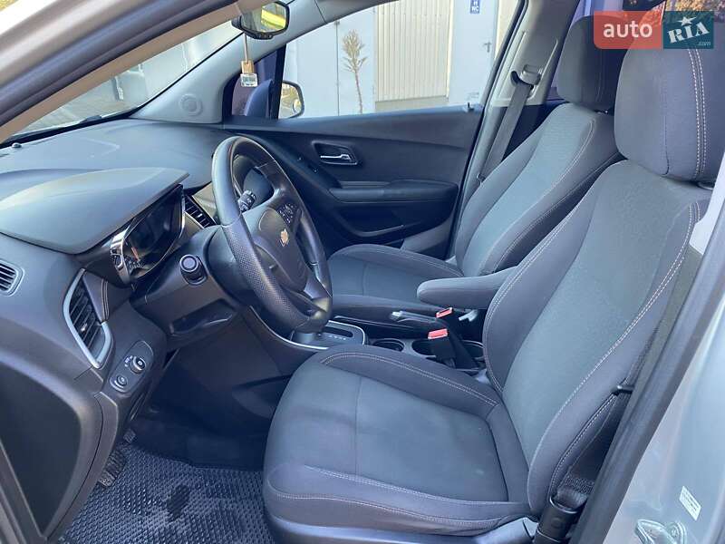 Внедорожник / Кроссовер Chevrolet Trax 2018 в Николаеве