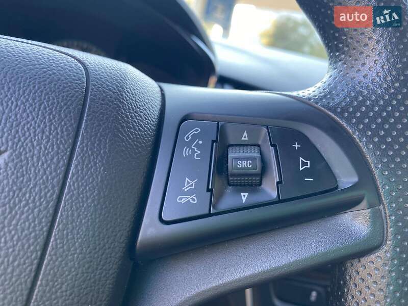 Внедорожник / Кроссовер Chevrolet Trax 2018 в Николаеве
