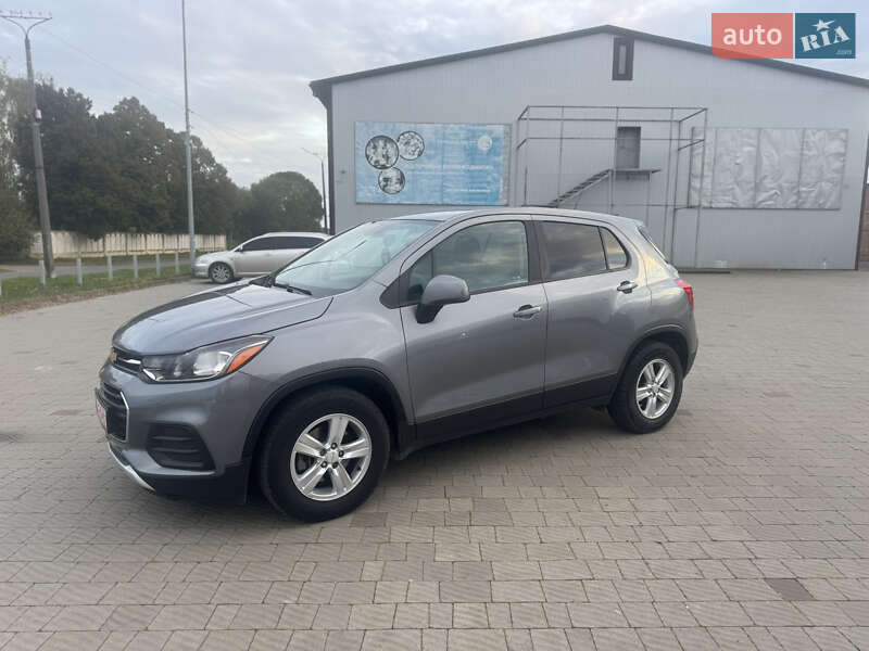 Позашляховик / Кросовер Chevrolet Trax 2020 в Володимирі фото 2 Позашляховик / Кросовер Chevrolet Trax 2020 в Володимирі