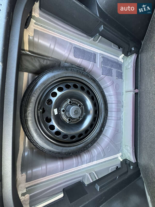 Внедорожник / Кроссовер Chevrolet Trax 2023 в Ивано-Франковске