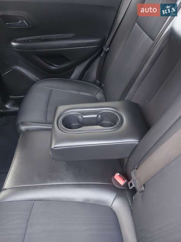 Позашляховик / Кросовер Chevrolet Trax 2016 в Львові