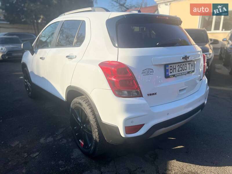 Позашляховик / Кросовер Chevrolet Trax 2017 в Одесі