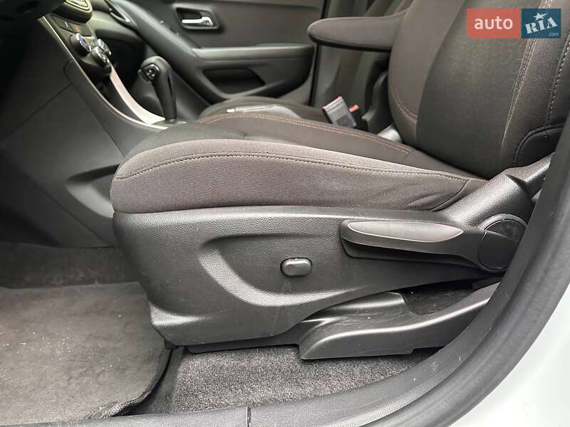Внедорожник / Кроссовер Chevrolet Trax 2017 в Киеве фото 18 Внедорожник / Кроссовер Chevrolet Trax 2017 в Киеве