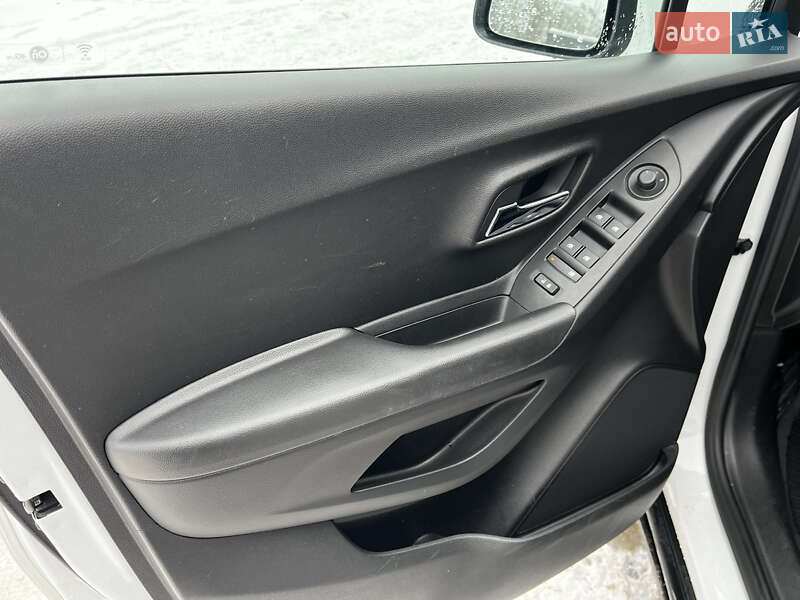 Внедорожник / Кроссовер Chevrolet Trax 2017 в Белой Церкви