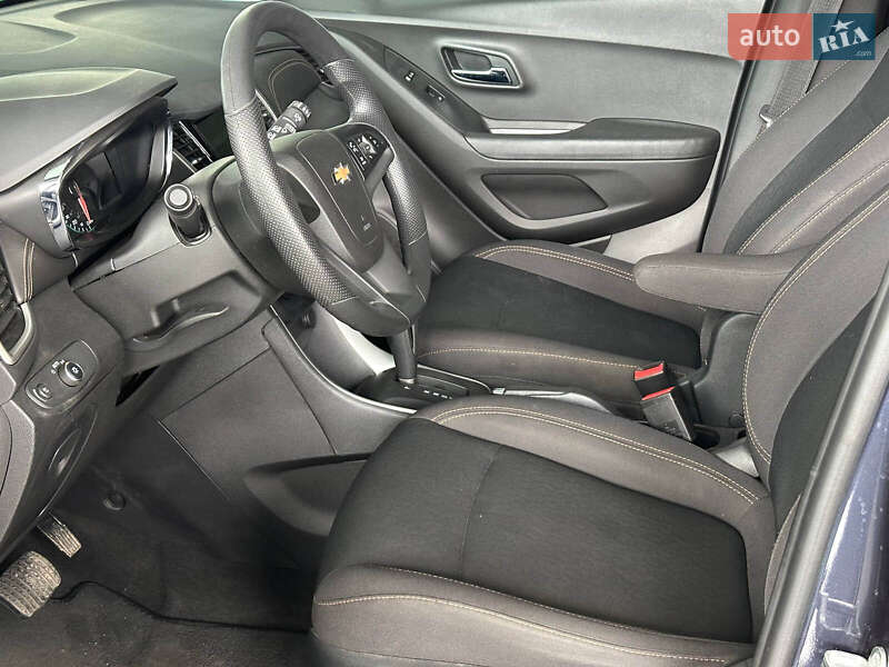 Внедорожник / Кроссовер Chevrolet Trax 2017 в Одессе