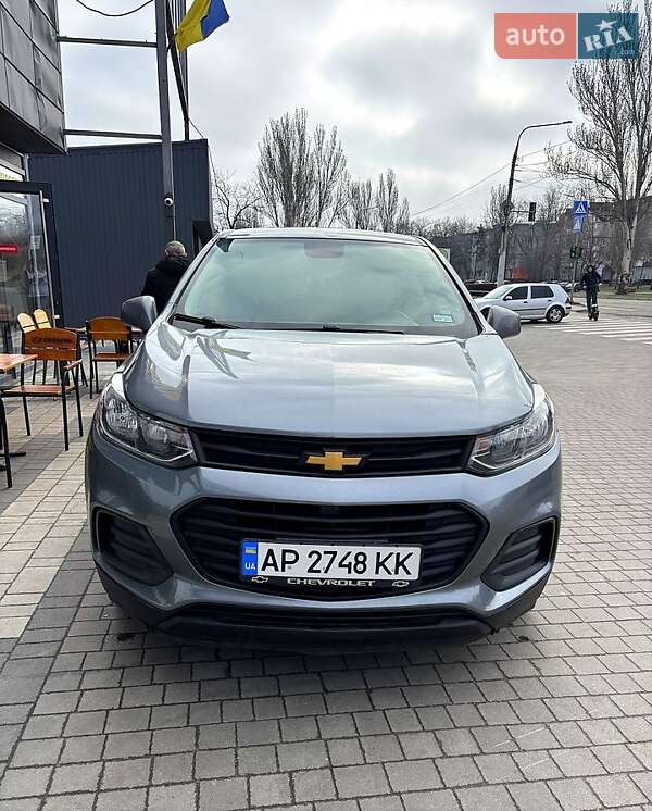 Внедорожник / Кроссовер Chevrolet Trax 2020 в Запорожье фото 2 Внедорожник / Кроссовер Chevrolet Trax 2020 в Запорожье