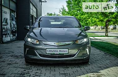 Лифтбек Chevrolet Volt 2016 в Киеве