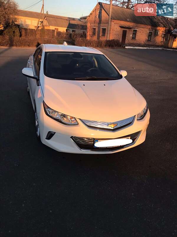 Хэтчбек Chevrolet Volt 2016 в Харькове
