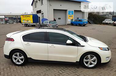 Седан Chevrolet Volt 2011 в Киеве