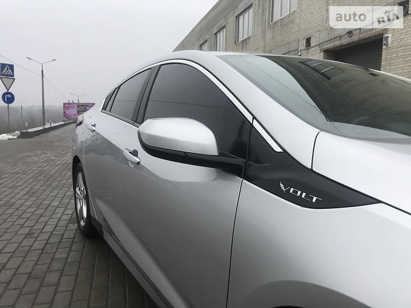 Хетчбек Chevrolet Volt 2016 в Сумах
