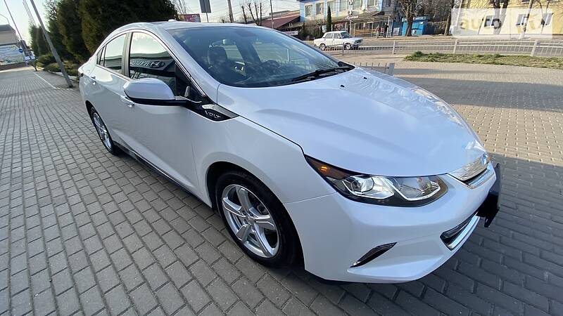 Хетчбек Chevrolet Volt 2018 в Києві
