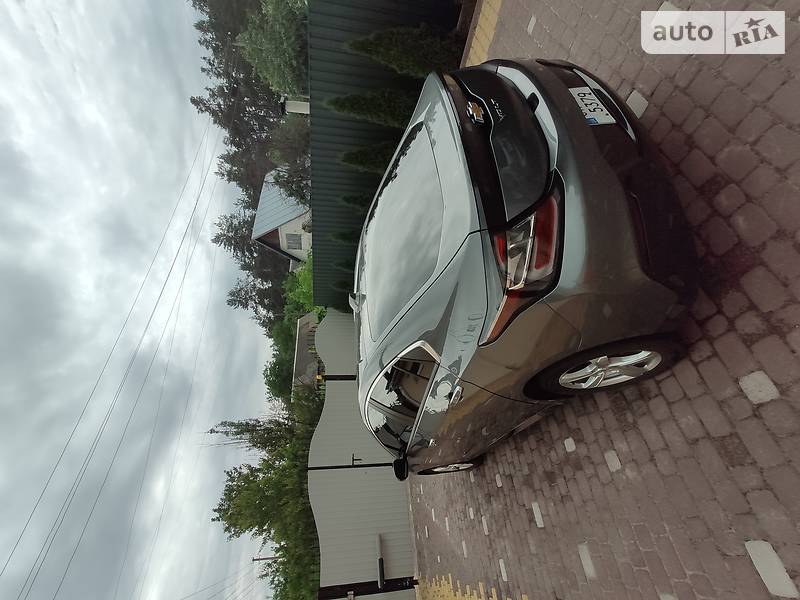 Хэтчбек Chevrolet Volt 2016 в Черкассах