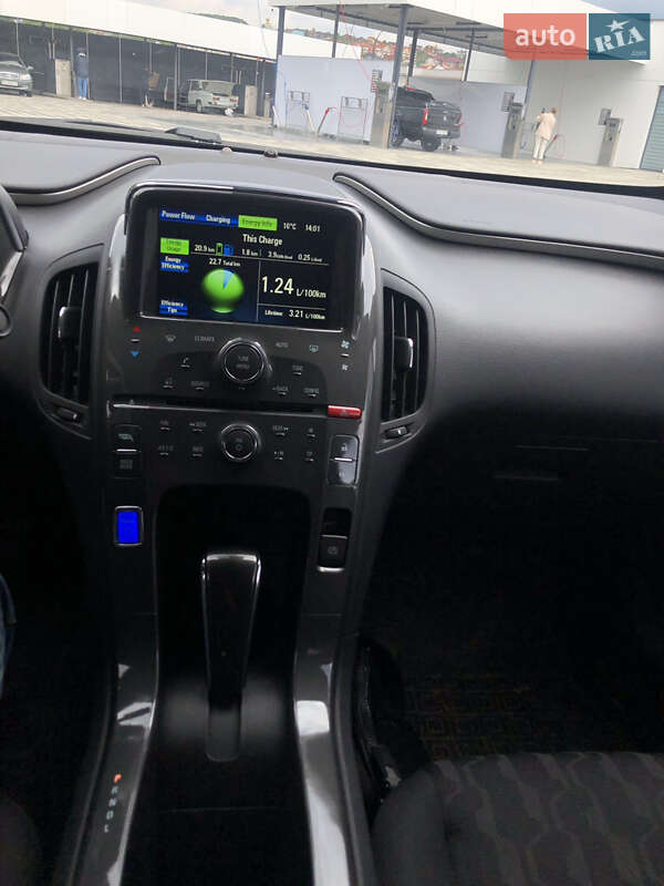 Хэтчбек Chevrolet Volt 2014 в Ужгороде фото 15 Хэтчбек Chevrolet Volt 2014 в Ужгороде