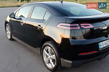 Лифтбек Chevrolet Volt 2013 в Киеве