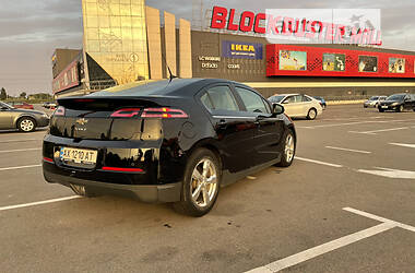 Лифтбек Chevrolet Volt 2013 в Киеве