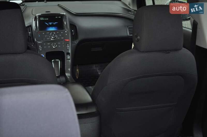 Хетчбек Chevrolet Volt 2014 в Києві