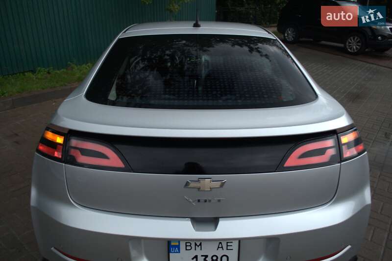 Хетчбек Chevrolet Volt 2014 в Києві